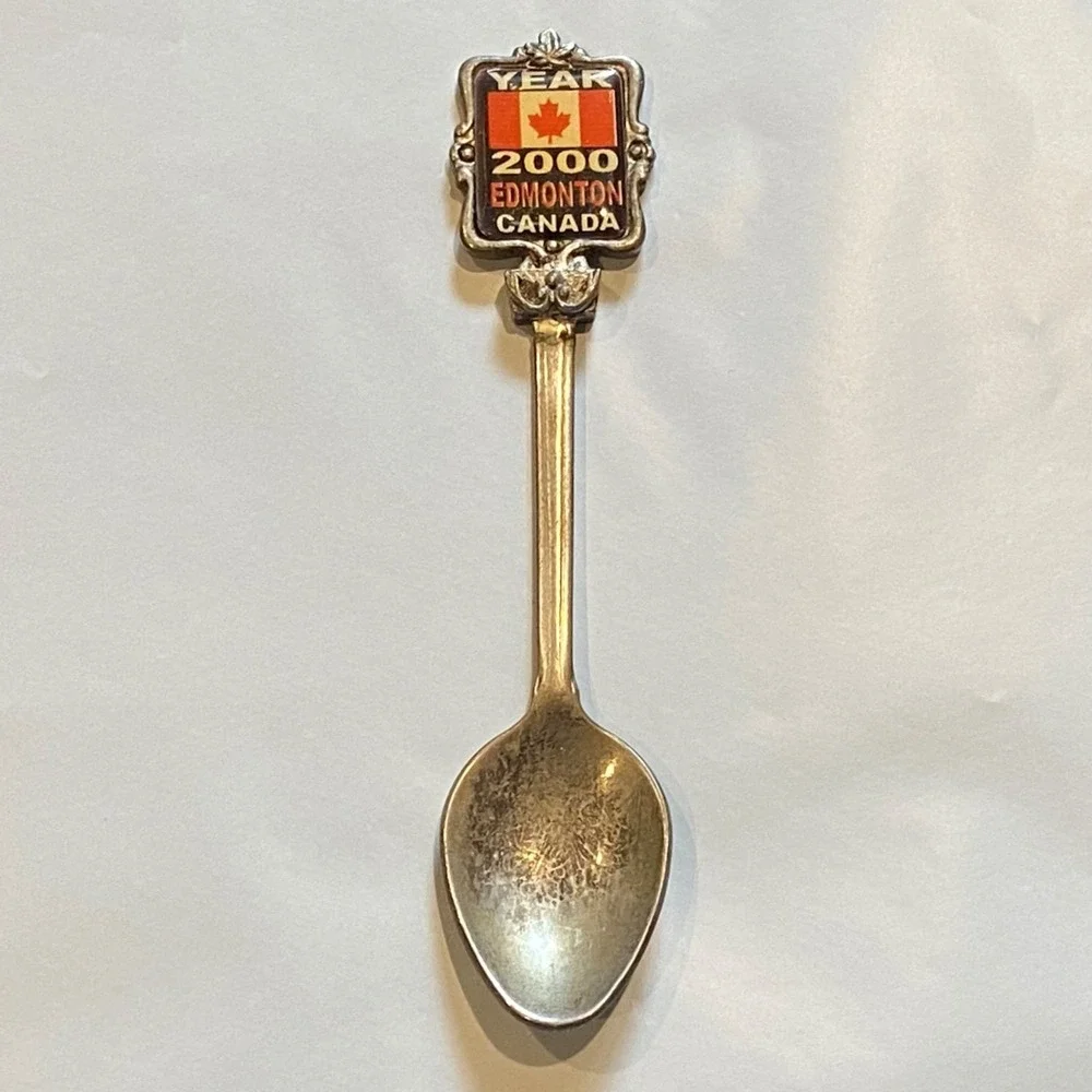 Vintage Edmonton‎ Canada 2000 Souvenir Spoon Silver Tone Travel Memorabilia GGG